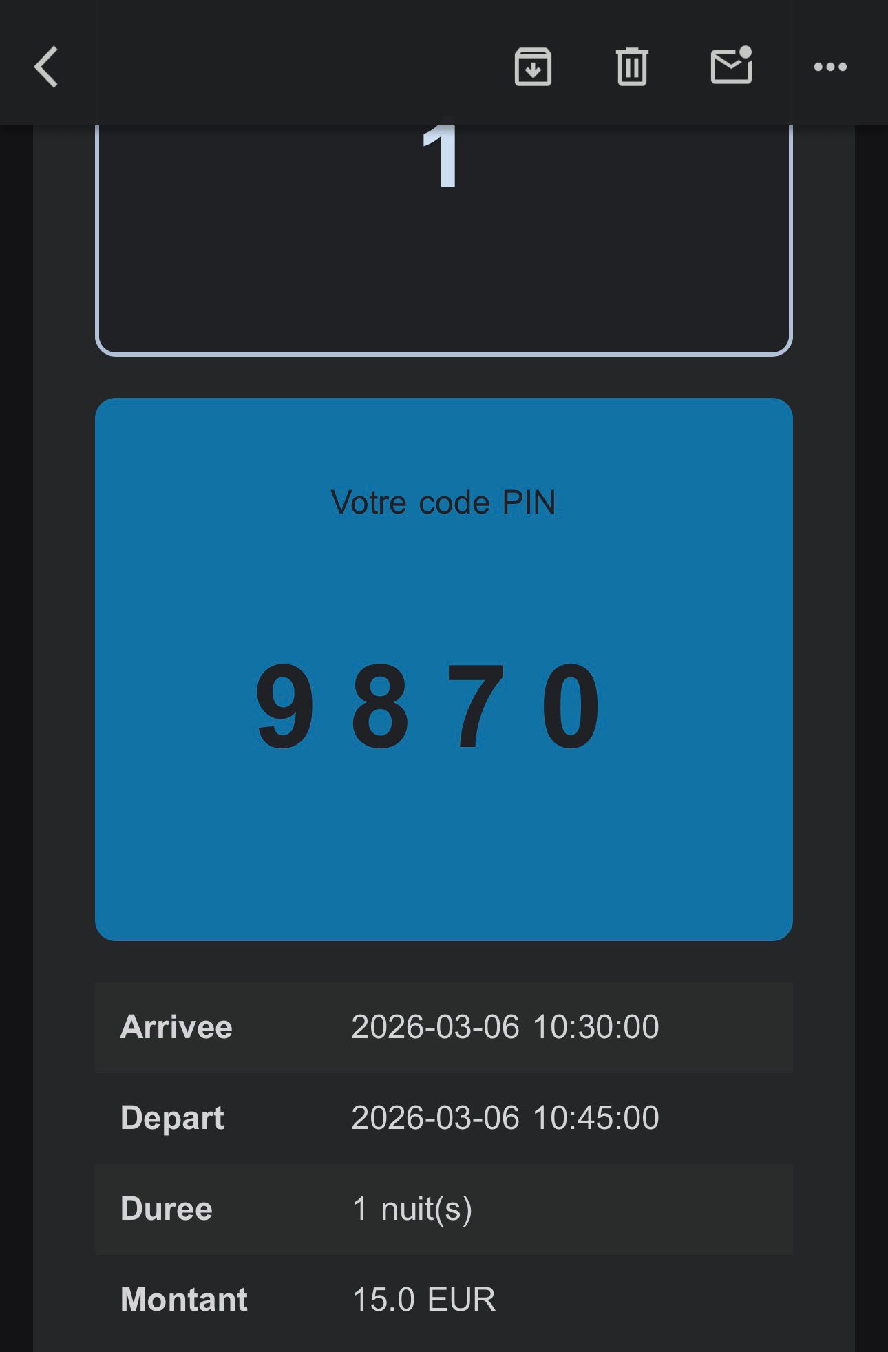 Code PIN unique affiché dans l'email client